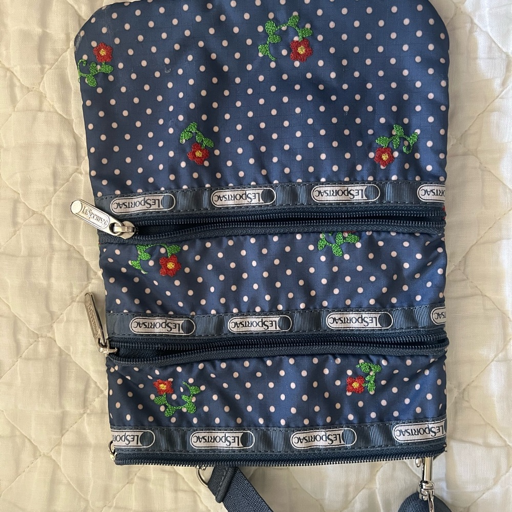 LeSportsac Black and Cream Interior Bag